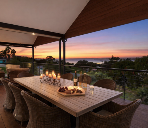 Waterfront Retreat, Estuary Views & Balcony, Dawesville